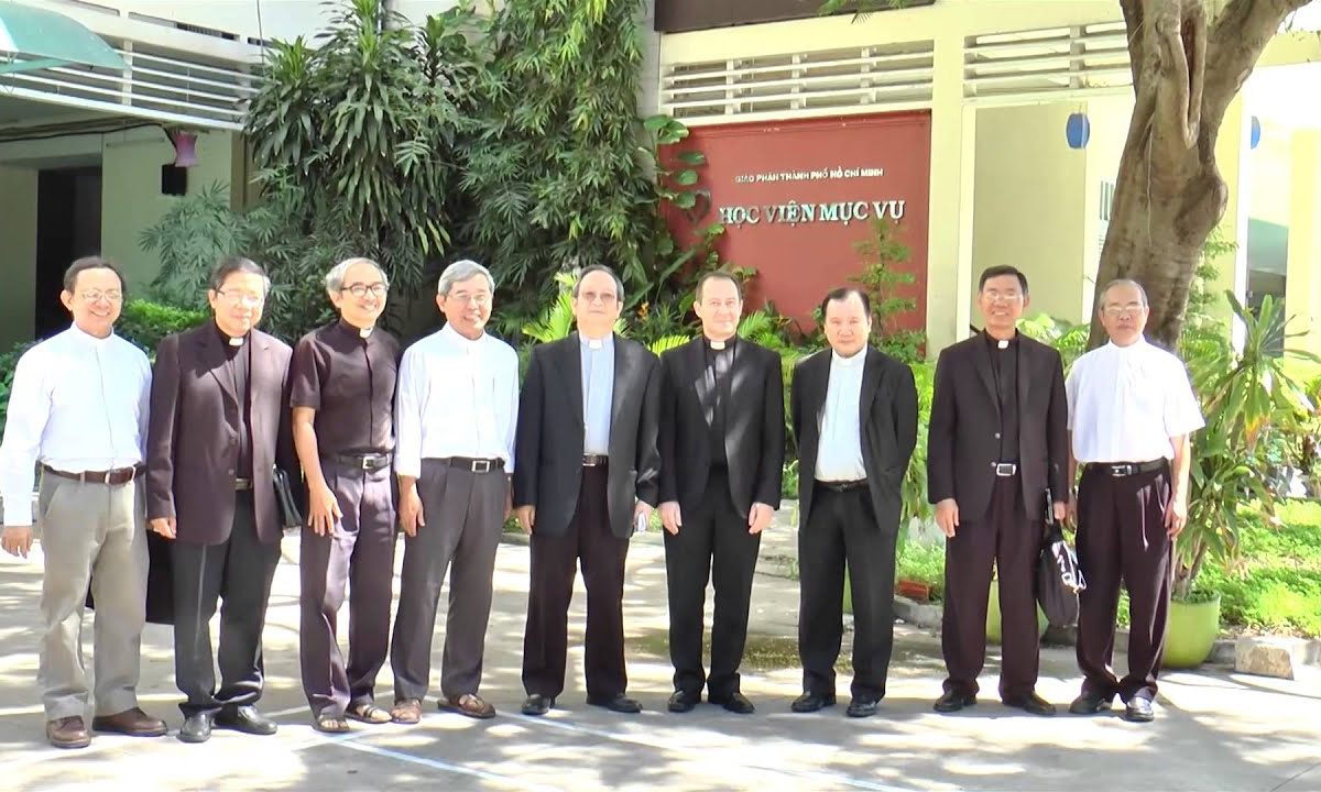 WGPSG – 24 giờ đầu tiên của Phái đoàn Ngoại giao Toà Thánh tại Việt Nam