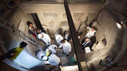 Các mảnh xương tìm thấy trong nghĩa trang ở Vatican không phải của thiếu nữ mất tích