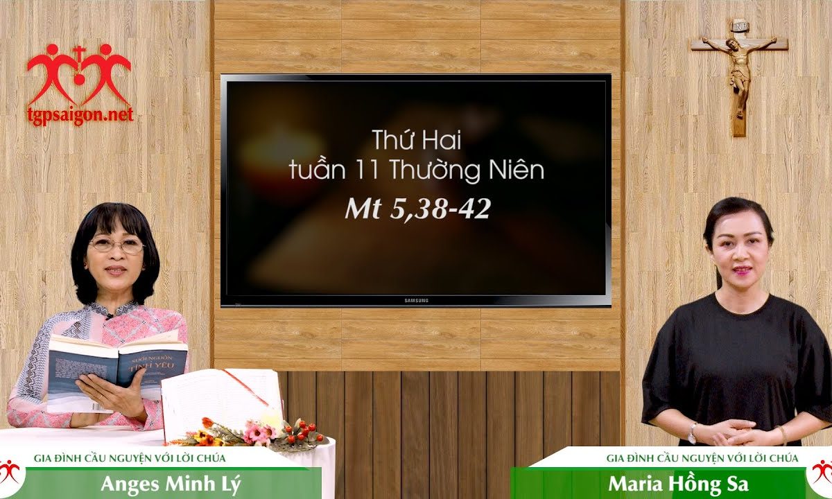 Gia đình cầu nguyện với Lời Chúa: Thứ Hai tuần 11 Thường Niên (Mt 5, 38-42)